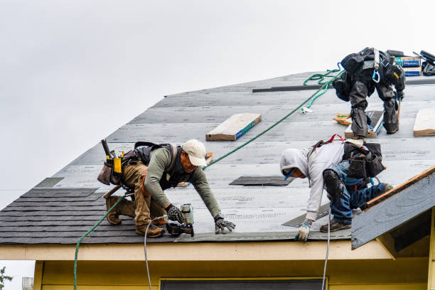 Professional Gutter Installation technician working in Touchet, WA
